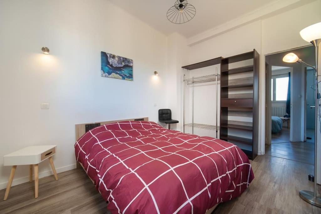 Air-Conditioned Apartment Sleeps 4 To 6 Parking Марсель Екстер'єр фото
